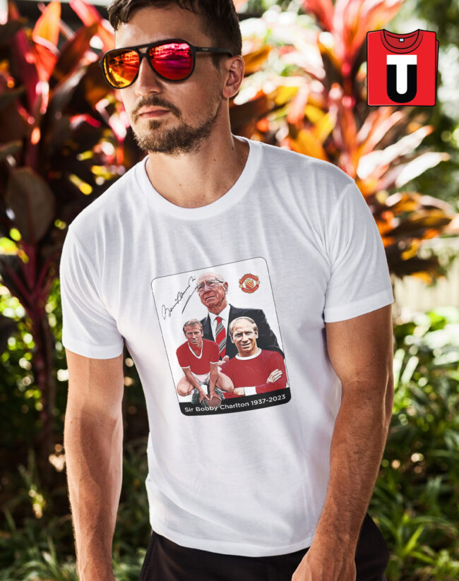Special Edition Tribute T-Shirt for Sir Bobby Charlton Fans - Image 3